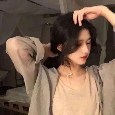 握手者